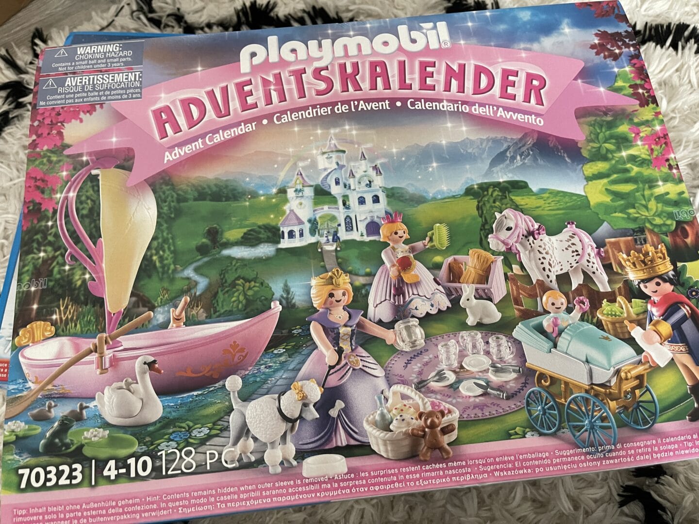 Playmobil royal picnic advent calendar