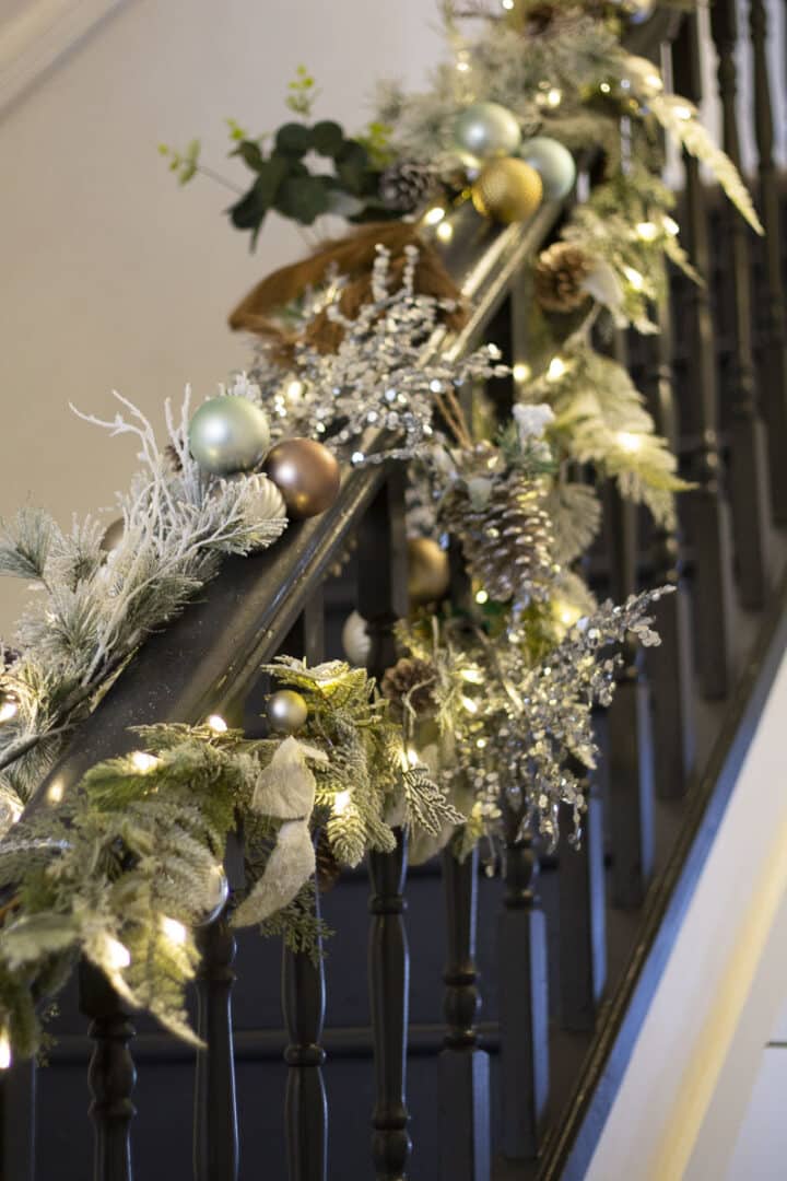 How To Make A Christmas Garland For Stairs and Mantlepiece