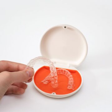 Best Tips For How To Clean Retainers Properly - We Made This Life