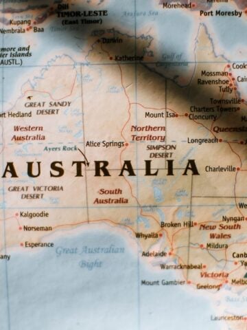 A close-up of a map showing central and northern regions of Australia, highlighting cities and features-perfect for those moving with family to Australia or planning a UK to Australia relocation.